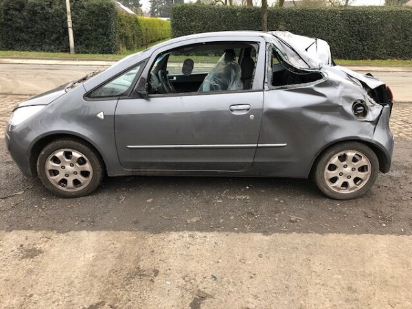 Mitsubishi Colt - Afbeelding 2